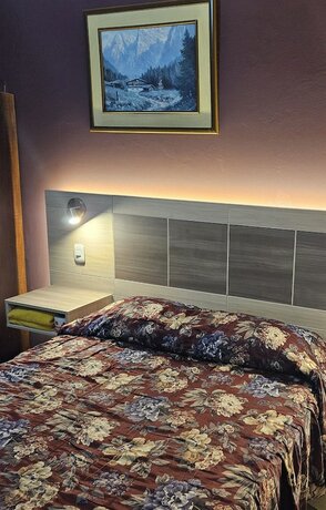 Imagen general del Hostal La Cascada, Lima Metropolitana. Foto 8