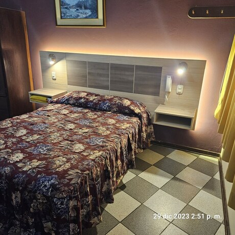 Imagen general del Hostal La Cascada, Lima Metropolitana. Foto 10