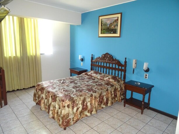 Imagen de la habitación del Hostal La Cascada, Lima Metropolitana. Foto 18