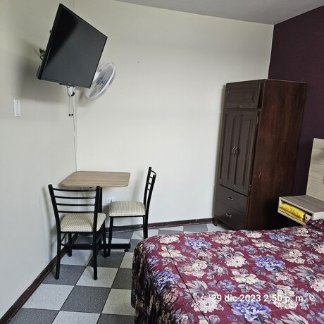 Imagen de la habitación del Hostal La Cascada, Lima Metropolitana. Foto 19