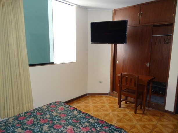Imagen de la habitación del Hostal La Cascada, Lima Metropolitana. Foto 31