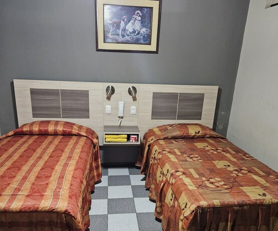 Imagen de la habitación del Hostal La Cascada, Lima Metropolitana. Foto 34