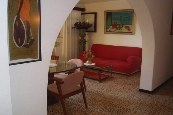 Imagen general del Hostal La Ceiba, Cala d'Or. Foto 4