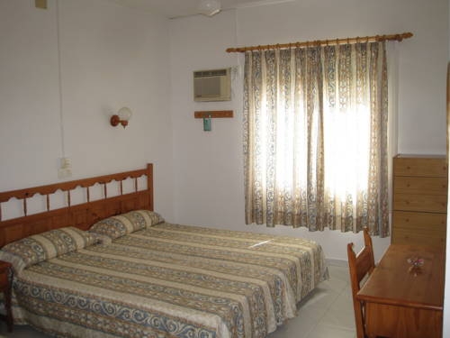 Imagen general del Hostal La Cigüeña. Foto 4