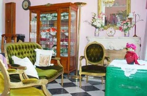 Imagen general del Hostal La Cofradia. Foto 24