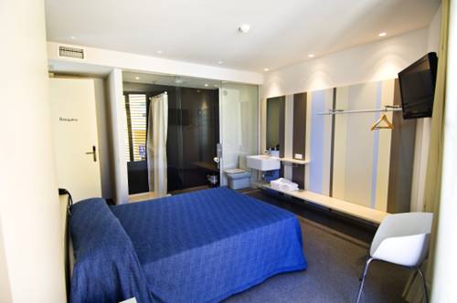 Imagen de la habitación del Hostal La Creu. Foto 4