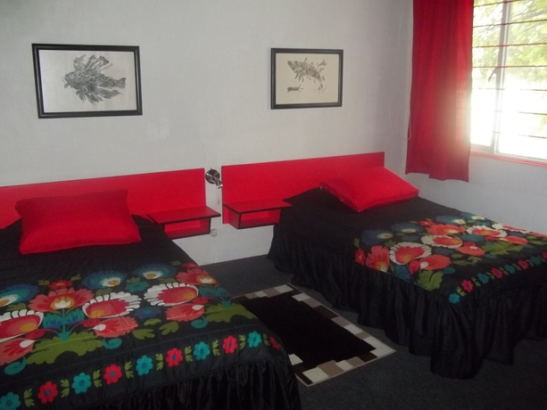 Imagen de la habitación del Hostal La Encantada. Foto 6