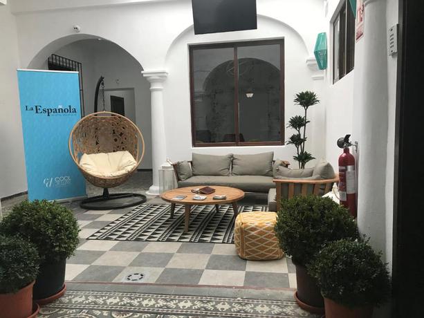 Imagen de los interiores del Hostal La Espa&ntilde;ola, Rota. Foto 12