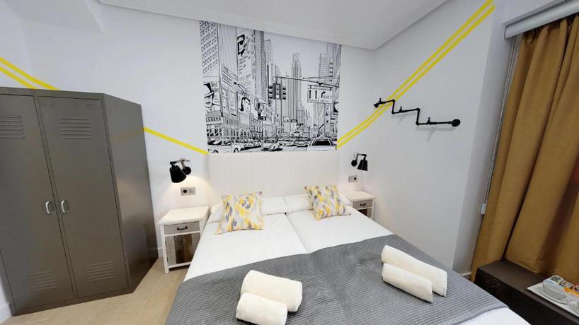 Imagen de la habitación del Hostal La Espa&ntilde;ola, Rota. Foto 9