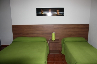 Imagen de la habitación del Hostal La Estación, Ávila. Foto 5