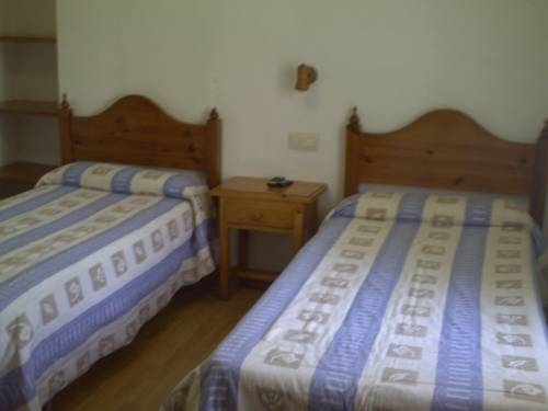 Imagen de la habitación del Hostal La Estacion, Puigcerdá. Foto 7