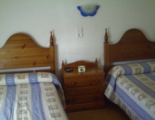 Imagen de la habitación del Hostal La Estacion, Puigcerdá. Foto 11