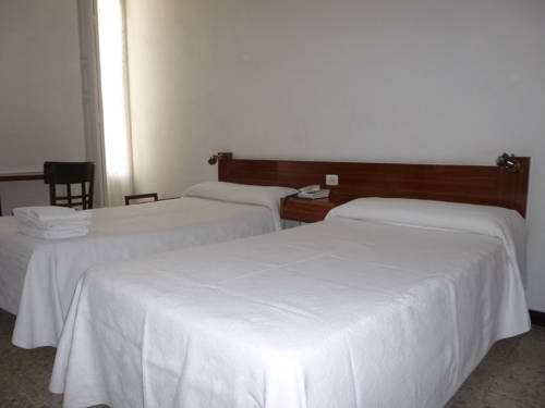 Imagen general del Hostal La Fonda de los Pr&iacute;ncipes. Foto 5