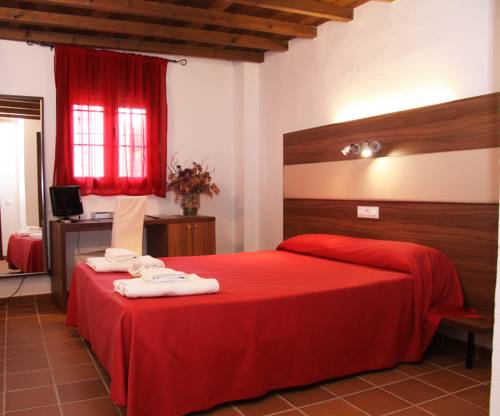 Imagen de la habitación del Hostal La Fonda del Rocío. Foto 9