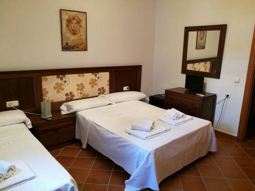 Imagen de la habitación del Hostal La Fonda del Rocío. Foto 10