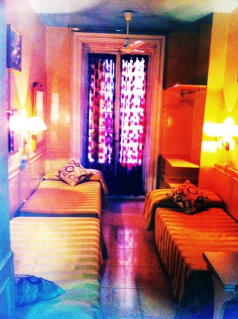 Imagen de la habitación del Hostal La Fontana, Gran V&iacute;a. Foto 7