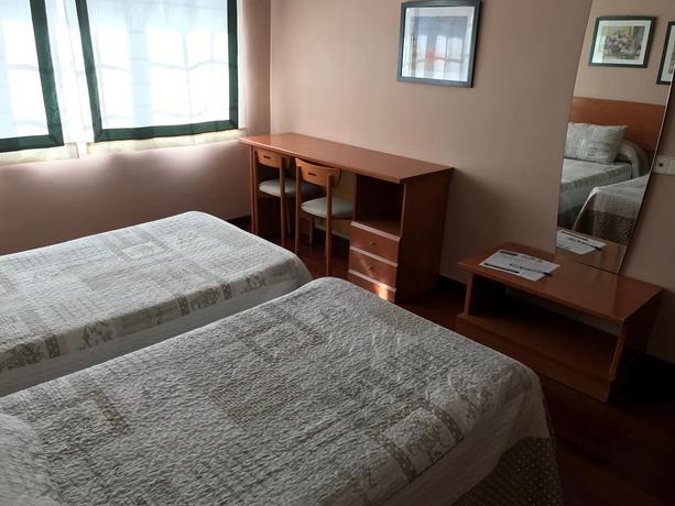 Imagen general del Hostal La Frontera, Ferrol. Foto 13