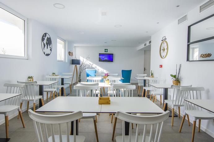 Imagen general del Hostal La Isla, Carboneras. Foto 2