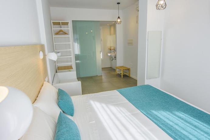 Imagen de la habitación del Hostal La Isla, Carboneras. Foto 12