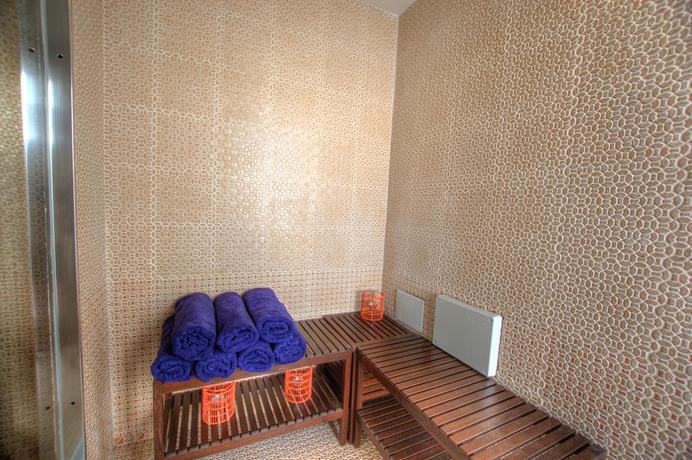 Imagen general del Hostal La Joyita De Tarifa. Foto 7