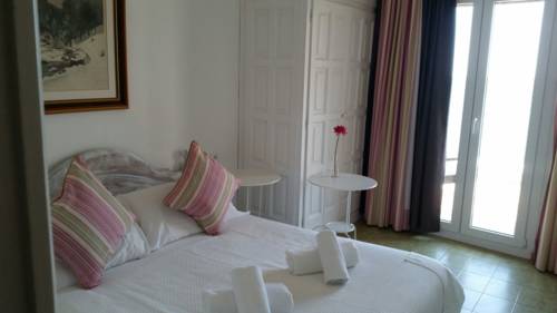 Imagen de la habitación del Hostal La Llagosta. Foto 4