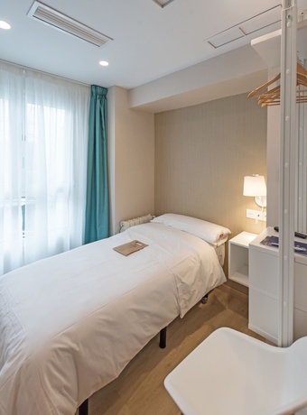 Imagen de la habitación del Hostal La Lonja. Foto 6