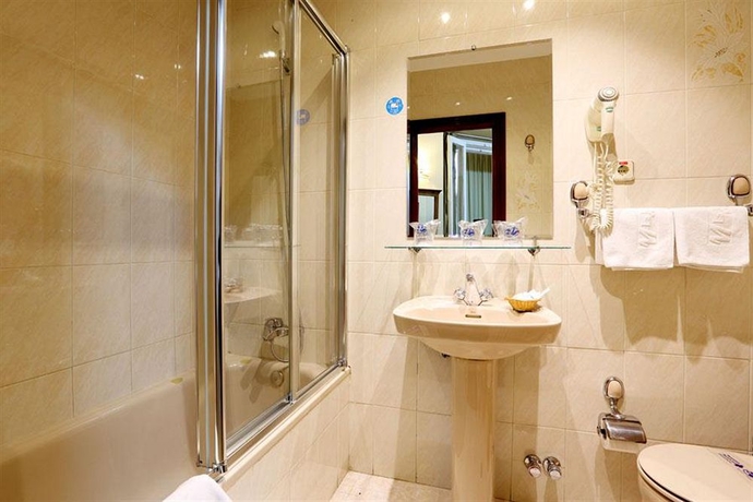 Imagen de la habitación del Hostal La Macarena. Foto 7