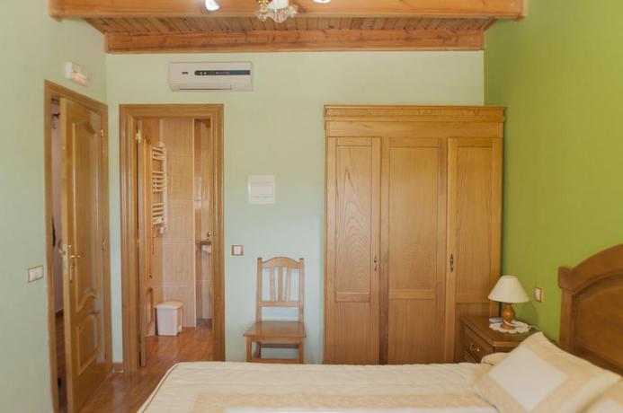 Imagen de la habitación del Hostal La Majada. Foto 10
