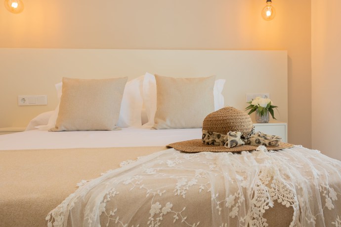 Imagen de la habitación del Hostal La Mina, Conil de la Frontera. Foto 2