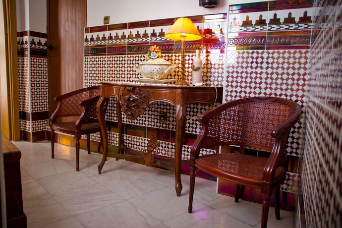 Imagen general del Hostal La Muralla, Sevilla. Foto 4