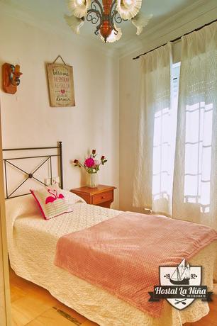 Imagen de la habitación del Hostal La Niña. Foto 5