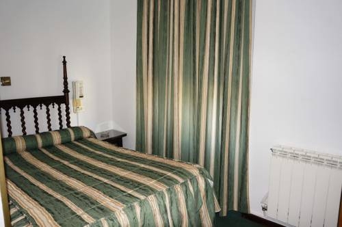 Imagen de la habitación del Hostal La Numantina. Foto 7