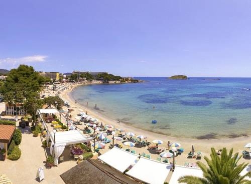 Imagen general del Hostal La Perla, Playa es Caná. Foto 7