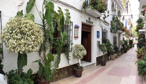 Imagen general del Hostal La Pilarica, Marbella. Foto 1
