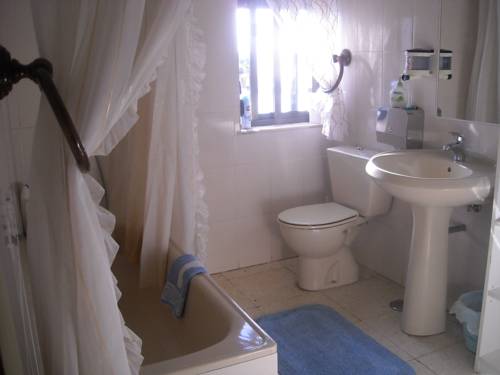 Imagen de la habitación del Hostal La Ponderosa, Sancti-Spíritus. Foto 2