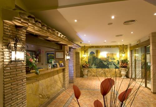 Imagen de la habitación del Hostal La Posada, Aeropuerto de Alicante. Foto 8