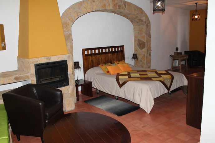 Imagen general del Hostal La Posada de las Cigue&ntilde;as. Foto 2