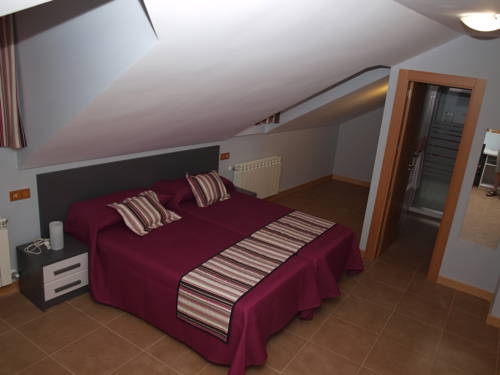 Imagen general del Hostal La Ribera Del Júcar. Foto 2