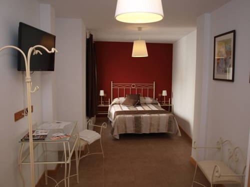 Imagen general del Hostal La Ribera Del Júcar. Foto 3