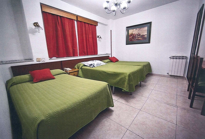 Imagen de la habitación del Hostal La Rosa. Foto 8