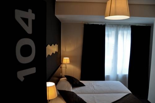 Imagen general del Hostal La Rotonda, Ourense. Foto 9