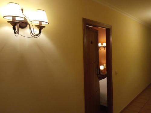 Imagen general del Hostal La Rueda. Foto 5