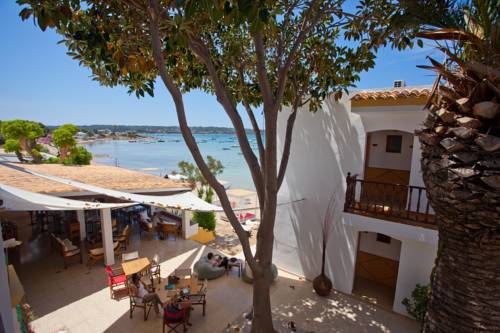 Imagen de la habitación del Hostal La Savina. Foto 5