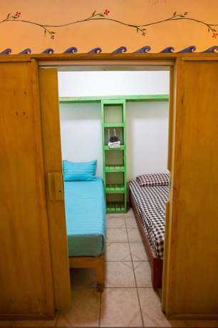 Imagen de la habitación del Hostal La Selva San Pancho. Foto 11