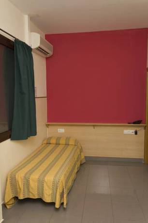 Imagen de la habitación del Hostal La Terrassa. Foto 2