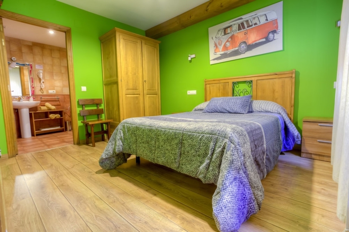 Imagen de la habitación del Hostal La Tintoreria. Foto 8