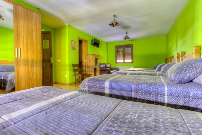 Imagen de la habitación del Hostal La Tintoreria. Foto 14