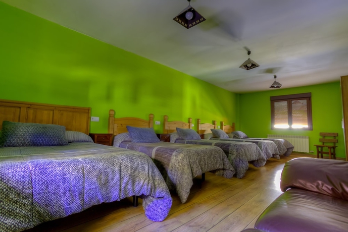 Imagen de la habitación del Hostal La Tintoreria. Foto 16