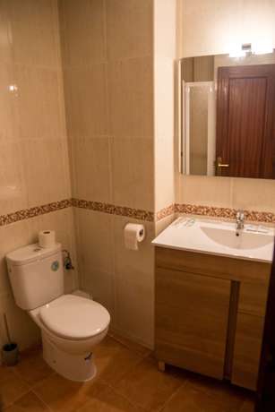 Imagen de la habitación del Hostal La Toba. Foto 5