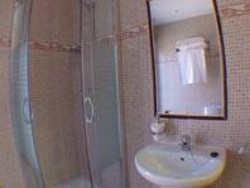 Imagen de la habitación del Hostal La Vega, Toledo. Foto 4